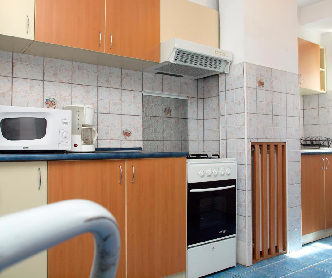 Comfy&Bright 2Bd Family-Friendly Apt Amazing View Bukarest Eksteriør billede